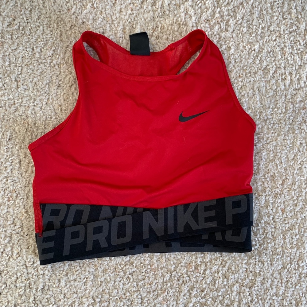 Nike Pro workout top